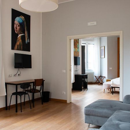 Rrrapido Holy Suites And Rooms - Via Sardegna Milano Eksteriør bilde