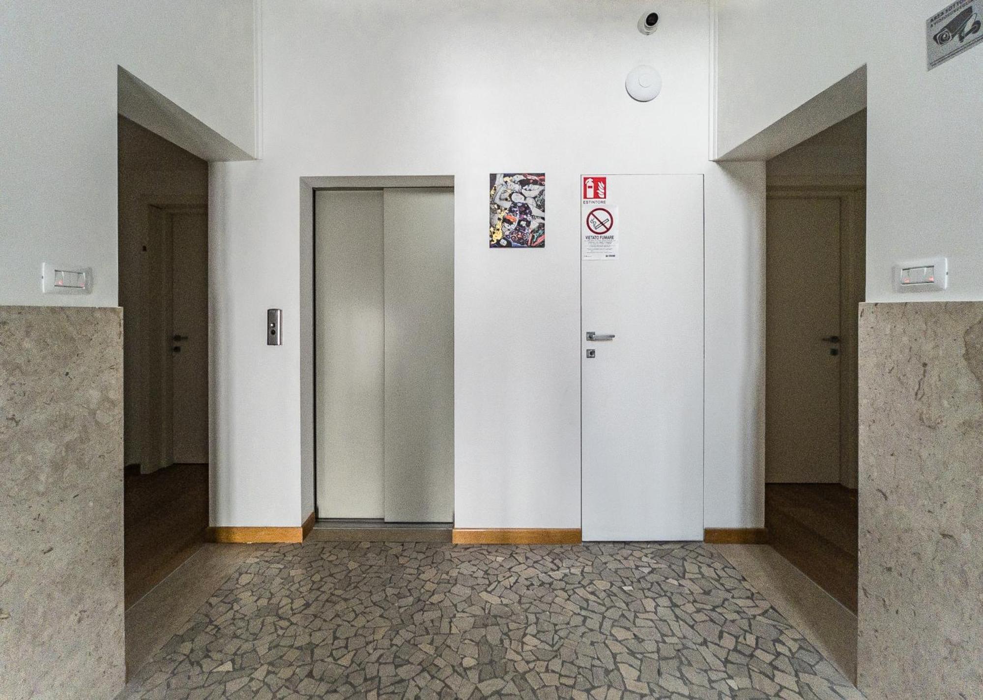 Rrrapido Holy Suites And Rooms - Via Sardegna Milano Eksteriør bilde