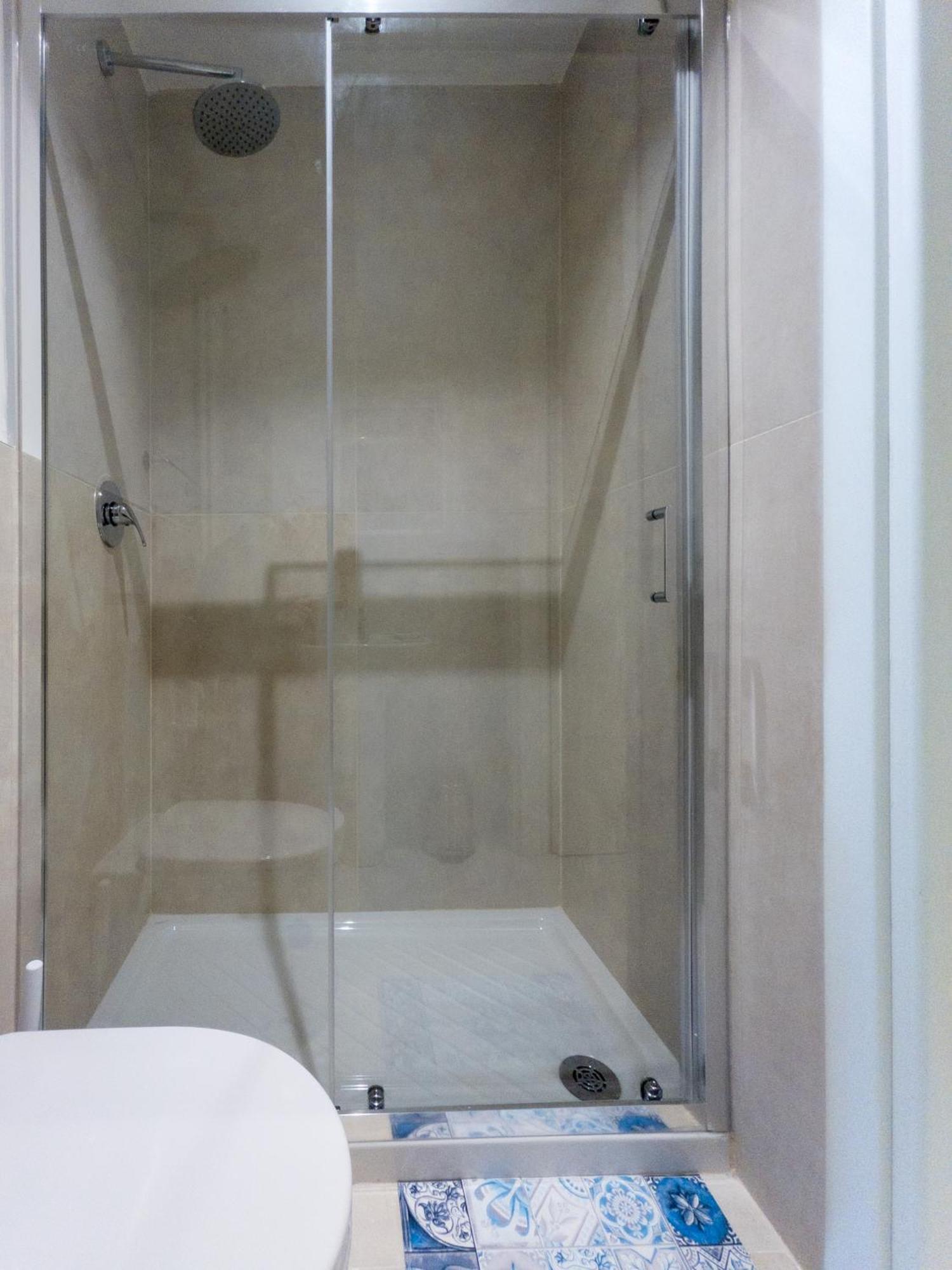 Rrrapido Holy Suites And Rooms - Via Sardegna Milano Eksteriør bilde