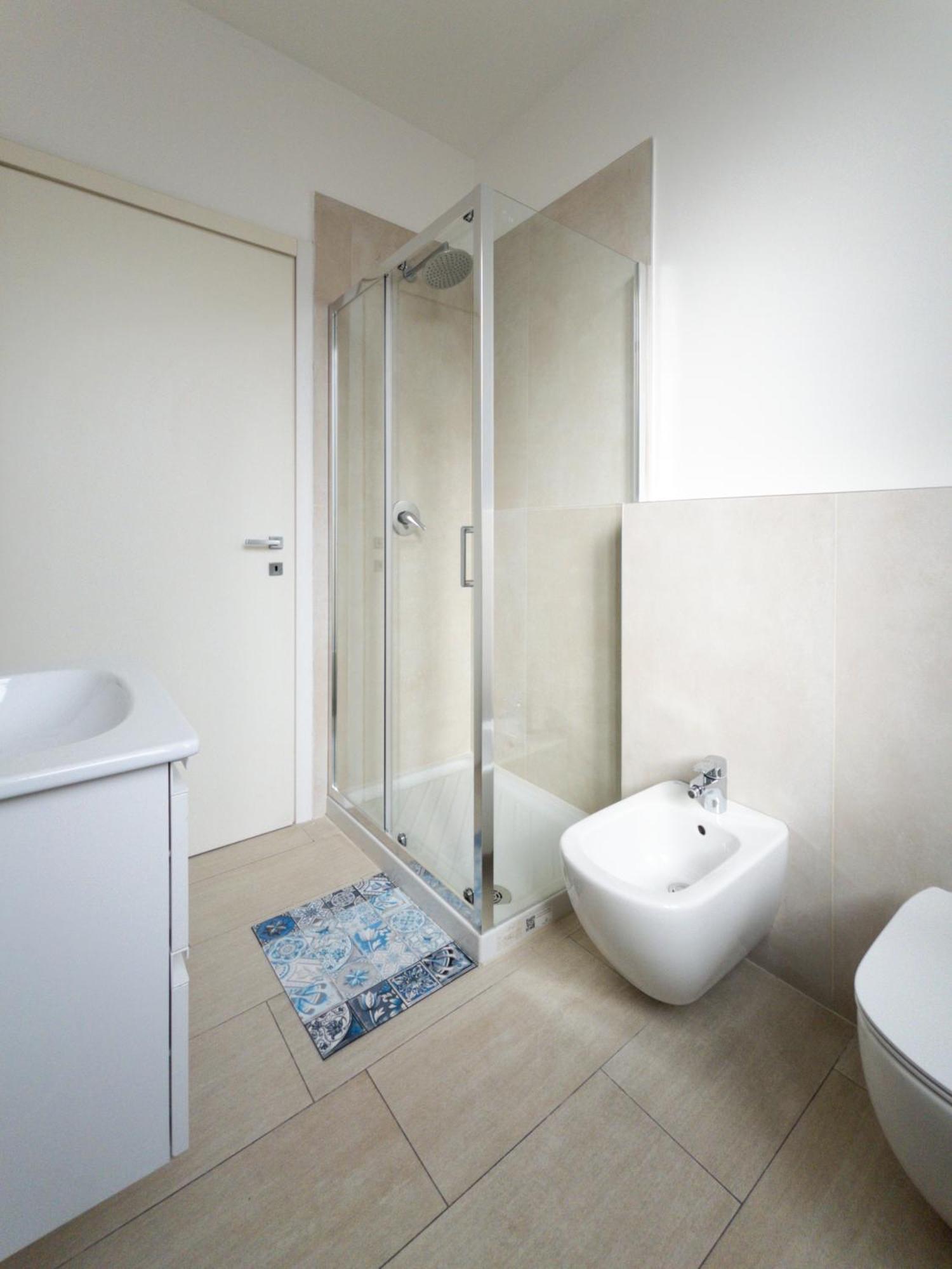 Rrrapido Holy Suites And Rooms - Via Sardegna Milano Eksteriør bilde